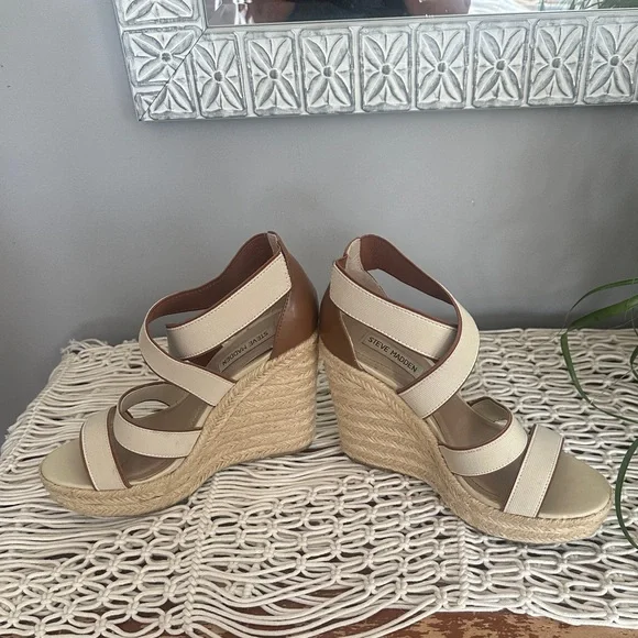 Steve Madden Wedges - Picture 4 of 5